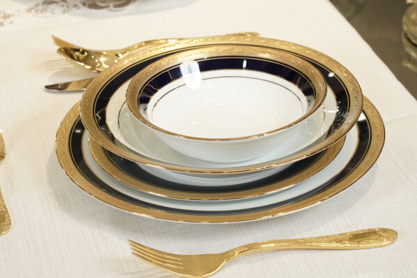 Noritake Crestwood Cobalt Gold 54 Parça Yemek Takımı - 3